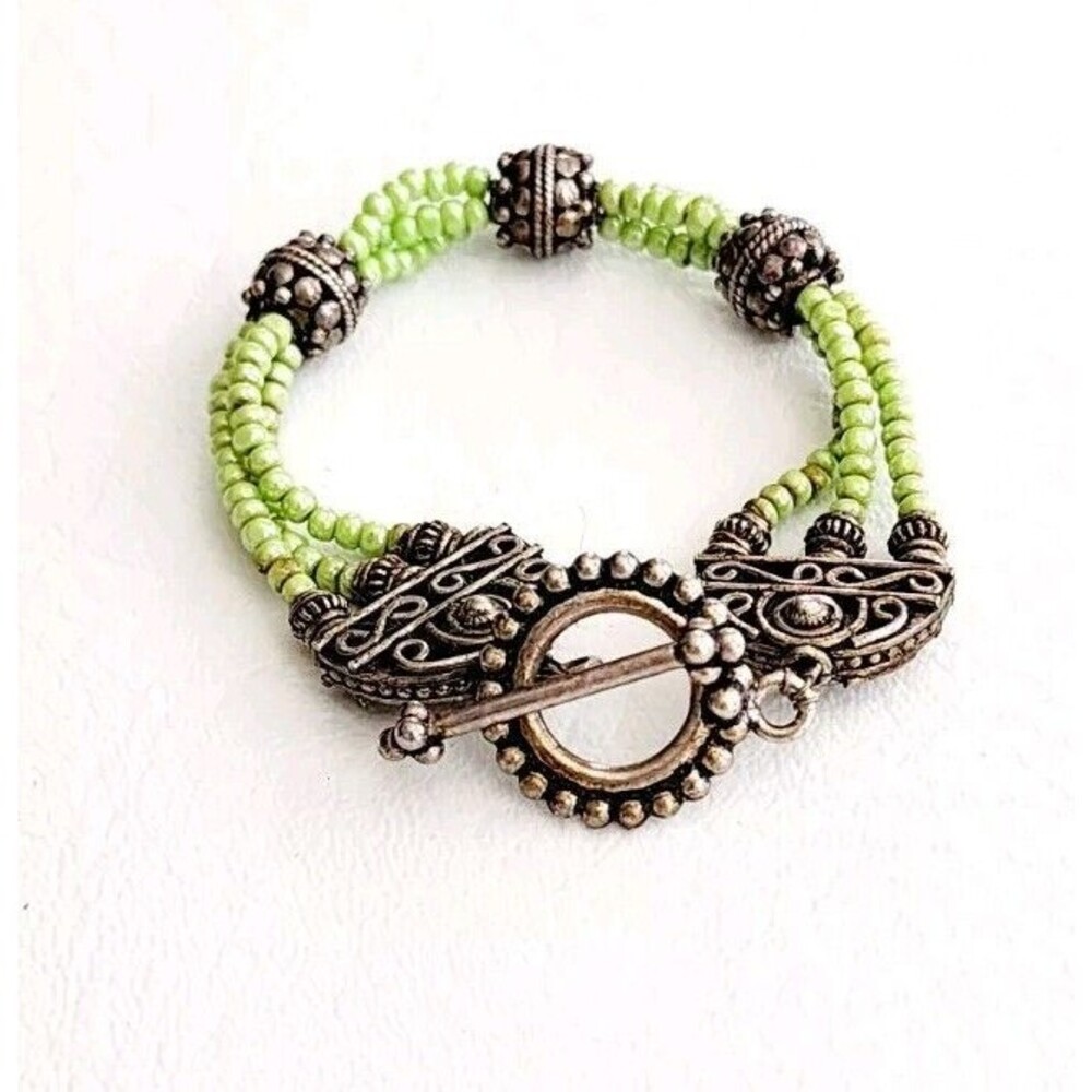 STERLING SILVER LIME SEED BEAD MULTI STRING BEADED BRACELET 7.5 IN
